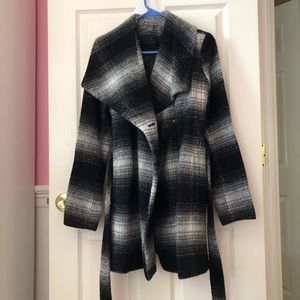 A Pea In the Pod Maternity Wool Pea Coat